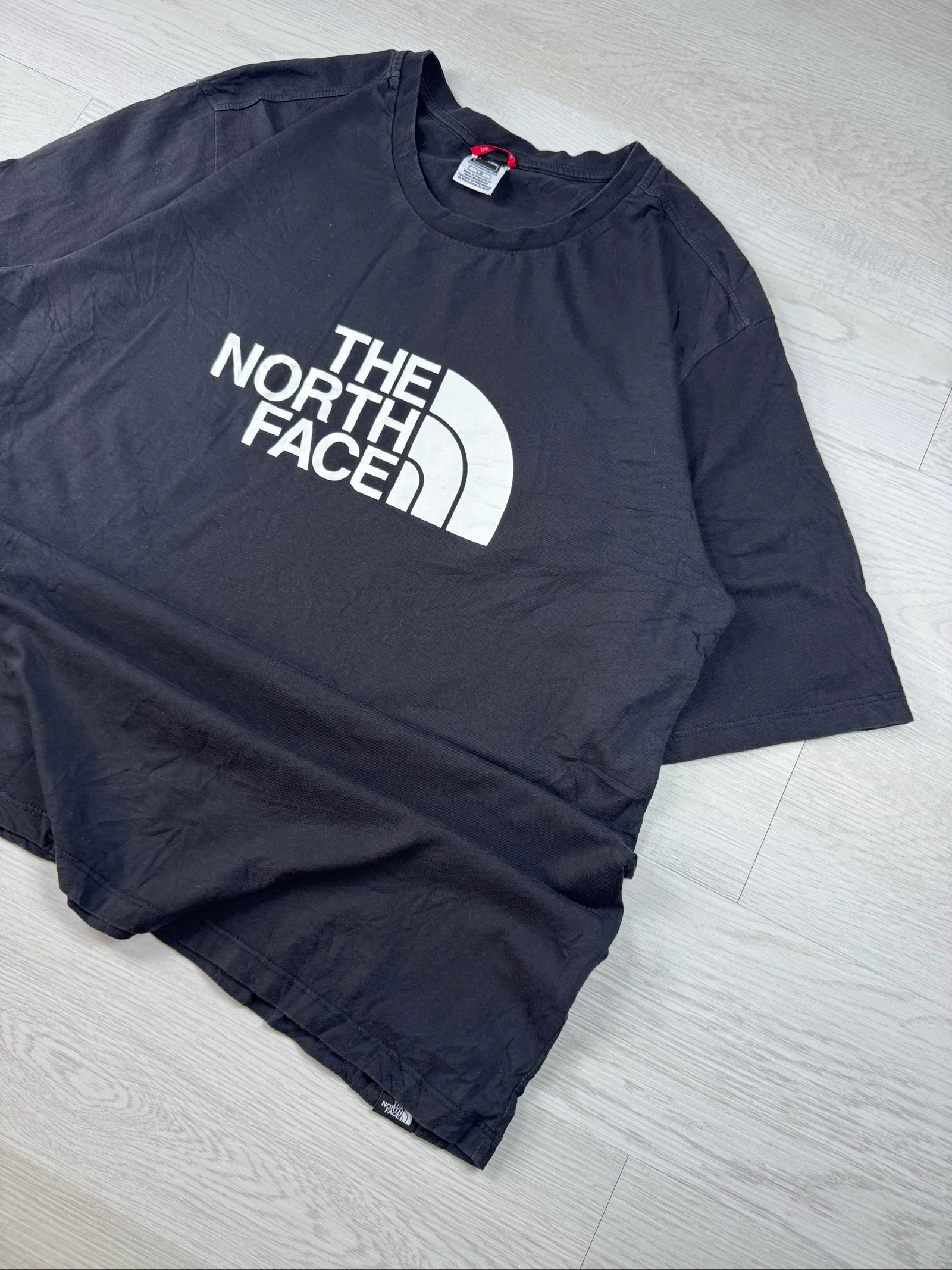 The North Face T-shirt à logo Half Dome pour femme, noir, taille L – photo 2